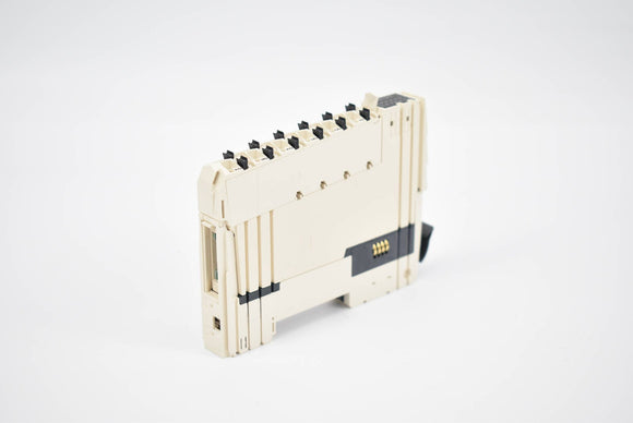 Schneider Electric Modicon TM5SDO12T + TM5ACTB12 + TM5ACBM11