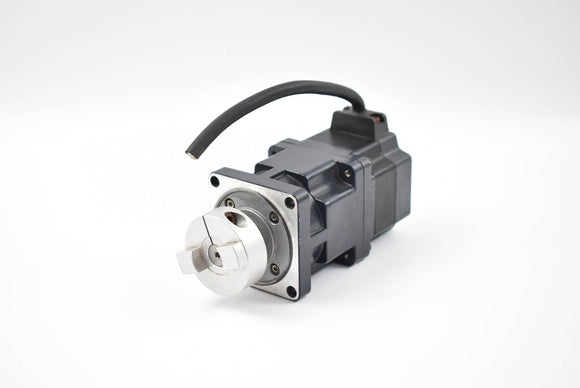 Vexta 5~Motor PK564AW2-H100 ( 0,22VDC 1,4A ) inkl. Kupplung