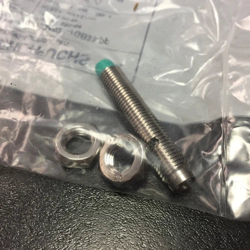 Pepperl+Fuchs 3RG4021-7GB33-PF Proximity Sensor 10-34VDC 3Pin Range 2.5mm NO NPN