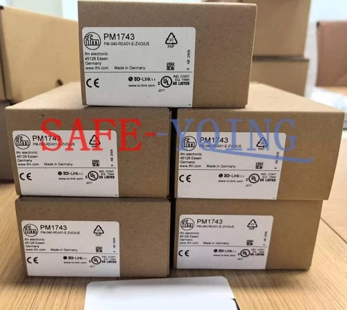 One New IFM PM1743 Pressure Sensor