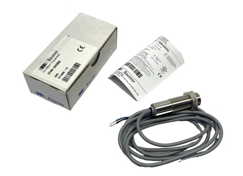 Sensor de proximidade capacitivo Baumer CFAM 18N3600, corpo 8mm cabo 2m, 10119686