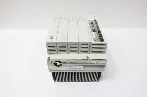 Lenze EVS9329-EP Inverter 400/480v-ac 46.6kva 0-480hz 0-480v-ac