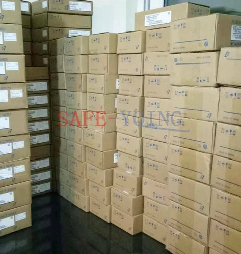 1Pcs New SGMAS-C2ACA21 Yaskawa
