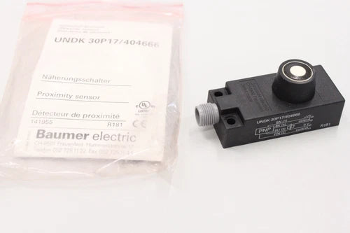 BAUMER UNDK 30P17 404666  N?herungsschalter Ultrasonic Sensor UNDK30P17 NEU