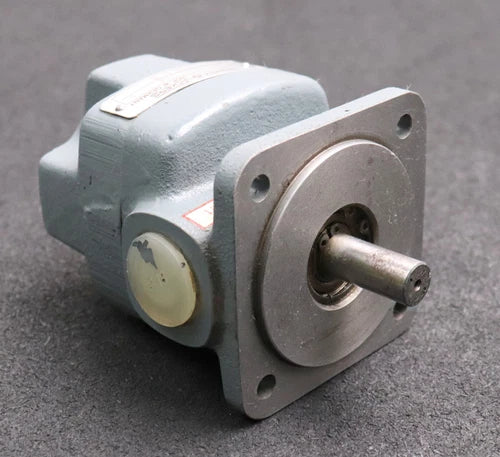 Sperry Vickers Gear Transfer Pump GPA1-1-10-R Flow Rate 1cm?/Rev. Used