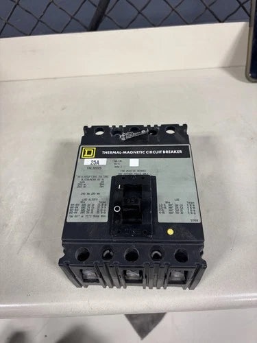 NEW NO BOX SQUARE D FAL32025 25A 240V - 250V CIRCUIT BREAKER MOLDED CASE, 3 POLE