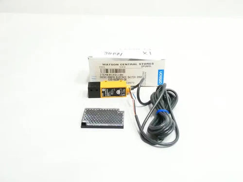 Omron E3S-RS30E42-30 Photoelectric Switch 12-24v-dc