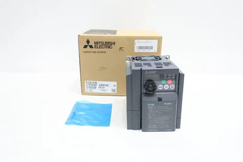 Mitsubishi FR-D720-070-NA D700 Ac Vfd Drive 200-240v-ac 0.2-400hz 200-240v-ac