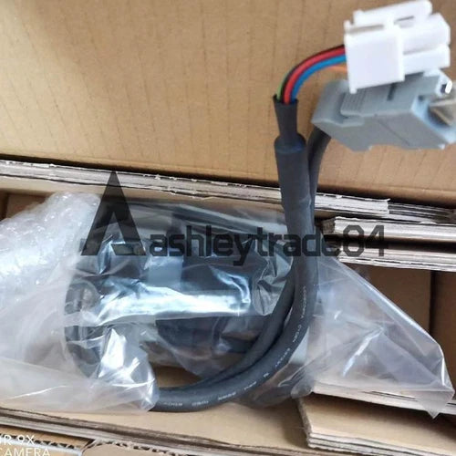 1PCS New VEXTA AZM46MC motor