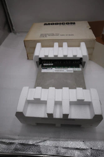 NEW IN BOX Modicon AS-B266-501/ ASB266501 I/O Module Output Relay STOCK G375
Opens in a new window or tab