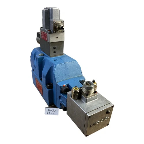 MOOG D664-4778 L05HXBX6NED2-G D061-9311 J15KOBA4HN1 Valvola Proporzionale