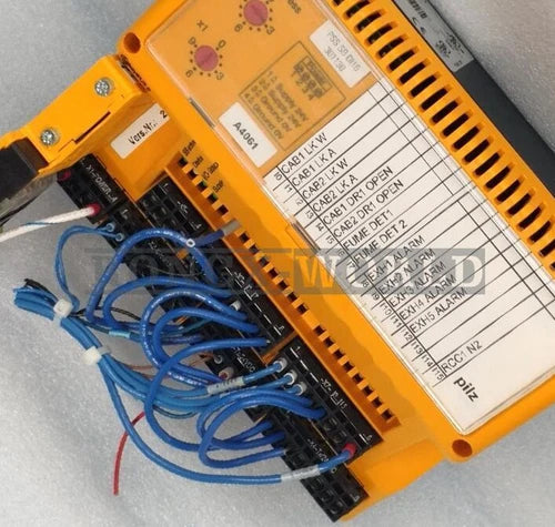 1PCS Pilz PSS SB DI16 Safety extension module 301130 used