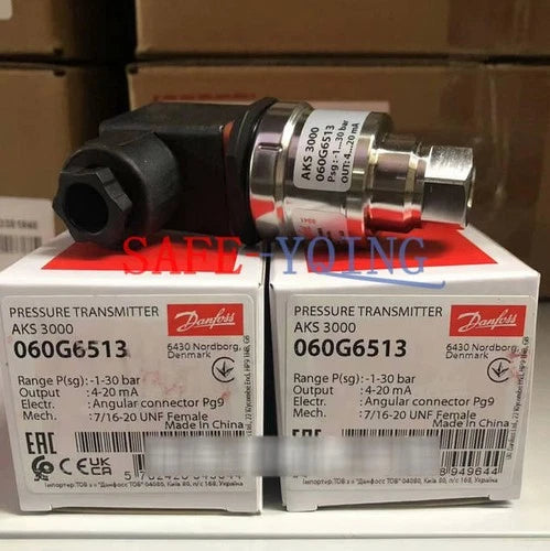 One NEW Danfoss AKS3000 060G6513 Pressure Transmitter