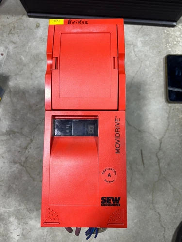 SEW EURODRIVE MDS60A0110-5A3-4-0T / MDX60A0110-5A3-4-00 MOVIDRIVE  USED