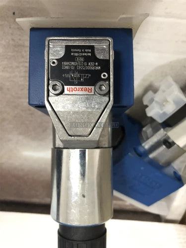 1PCS NEW Rexroth R900075565 M-3SEW10C15/420MG24N9K4