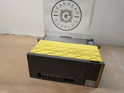 Fanuc A06B-6102-H222 #H520 spindle Amplifier Module 283-325V 25.2kw 95A GHA-16