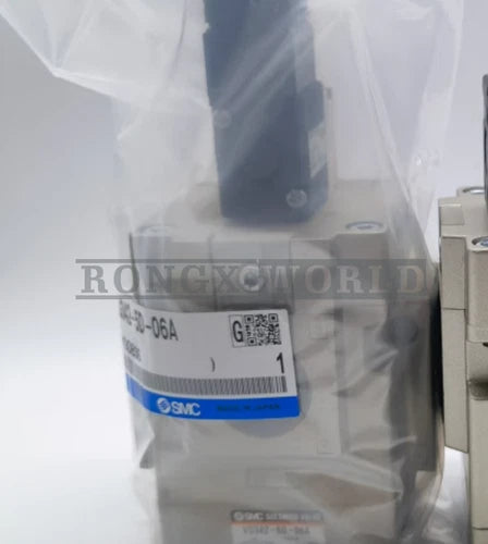 1PCS SMC VG342-5D-06A Solenoid Valve New in Box