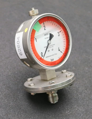 WIKA diaphragm pressure gauge EN 837-3 0-4bar vertical connection thread G1/2