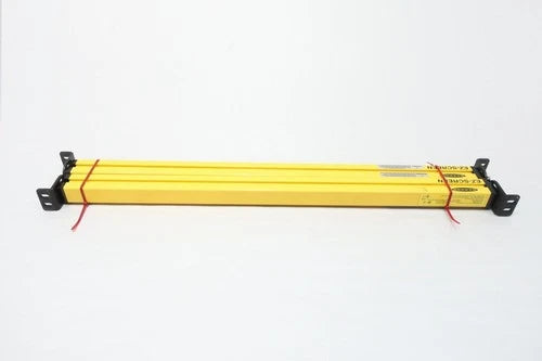 Banner SLSE14-750Q8 SLSR14-750Q8 Light Curtain Pair 750mm 24v-dc