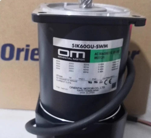 New In Box Orientalmotor OM 5IK60GU-SWM AC Magnetic Brake Motor Vexta