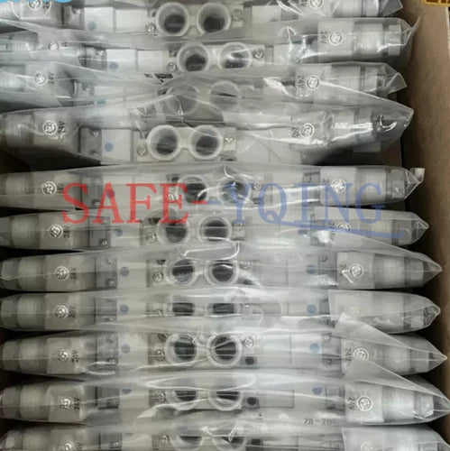 NEW ONE FOR SMC solenoid valve SY5320-5HZ-01