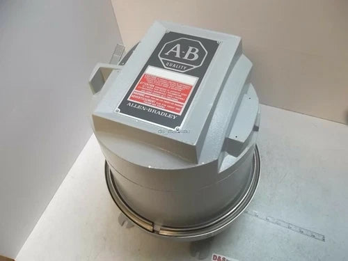 New Allen Bradley 505-BUD Reversing Starter 120VAC Coil 10HP @ 460-575V