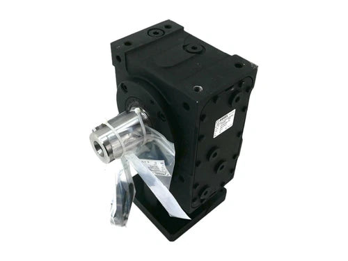 Vogel MKS4/306176 536 676 2 Kegelstirnradgetriebe i=12,0 BA 50 -unused-