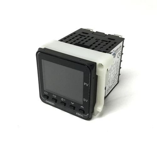 Omron E5CC-QX3D5M-006 Temperature Controller 24V, Pulsed DC, Analog Transfer Out