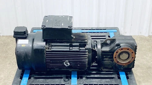 SEW EURODRIVE KAZ77 DRN160M4/V HELICAL BEVEL GEARMOTOR 7.24:1-RATIO W/ 76646