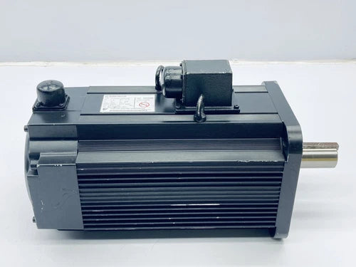 YASKAWA USAFED-20FS2KE AC SERVO MOTOR 1.8KW 200V 1500RPM 2.41HP UTMAH-B15BSB