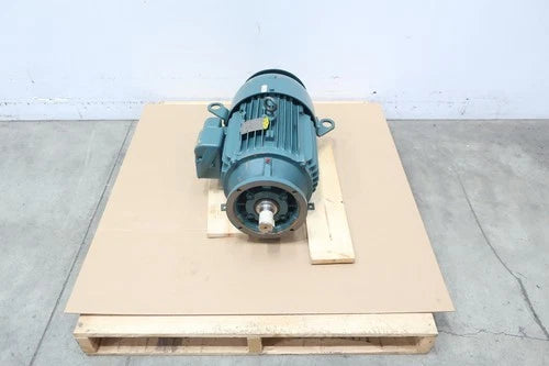 Baldor Reliance 09-0000-3065 Super-e Xex Motor 256lp 20hp 3510rpm 575v-ac 3ph