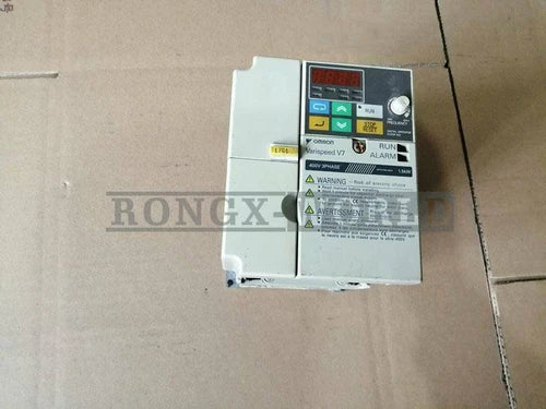 1PCS Omron Inverter CIMR-V7AZ41P5 1.5KW 380V USED