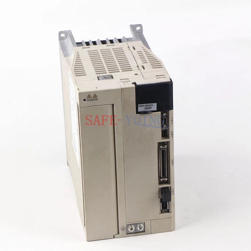 1Pcs Yaskawa servo driver SGDV-200A01A002000 SGDV200A01A002000 New