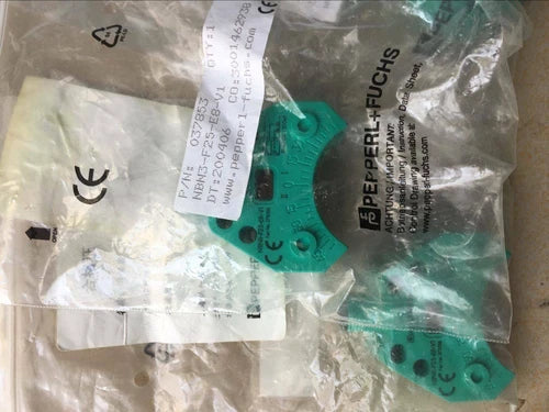 1PCS NEW Pepperl+Fuchs P+F Proximity switch NBN3-F25-E8-V1