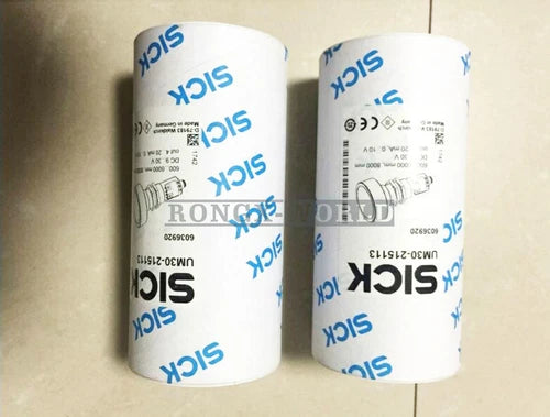 One SICK UM30-215113 6036920 sensor new