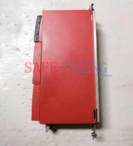 One Used SEW MC07B0040-5A3-4-00 Inverter