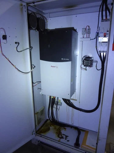 20BD156A0AYNANC0 / B Allen Bradley 156 460V 125HP Powerflex 700 W/ CABINET #S610
Opens in a new window or tab