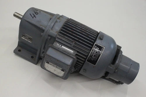 BAUER DK 71207/178 0,04kW 220/380V Getriebemotor