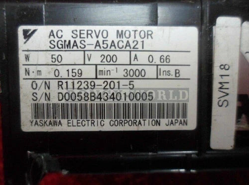 1PCS USED Yaskawa Servo Motor SGMAS-A5ACA21