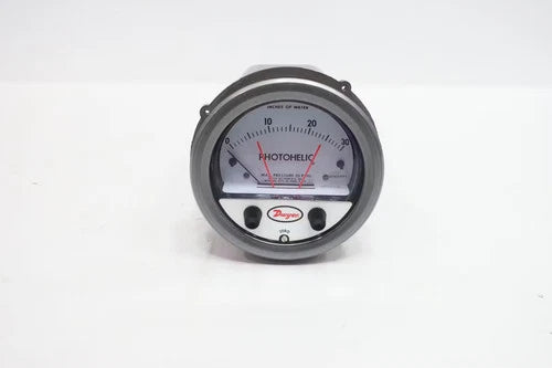 Dwyer A3030 Photohelic Pressure Switch 120v-ac 25psi