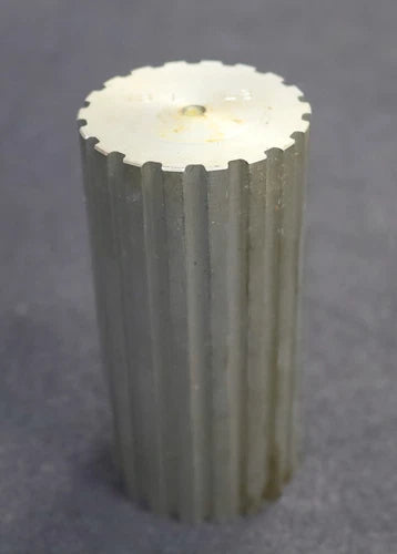 Aluminium Zahnwelle L-18 Profil: L 18 Z?hne Gesamtl?nge verzahnt 112mm