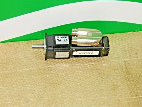 BECKHOFF SERVOMOTOR AM3011-0BB1-0005   8000 1/min  Used