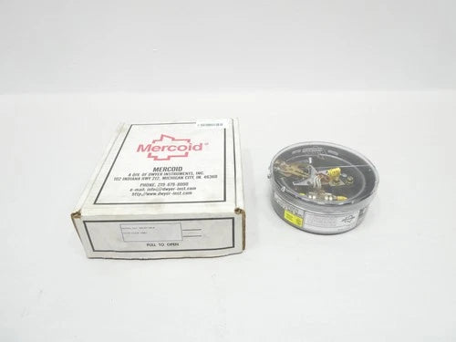 Dwyer DA-31-153-5 Pressure Switch 1/4in Npt 120v-ac 240v-ac 2-60psi