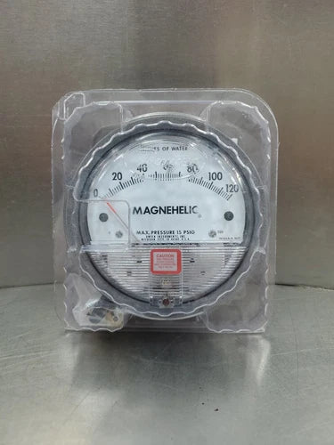 Dwyer Magnehelic W44AA NM Pressure Gauge, 0-120 INCHES OF WATER.           6B-11
