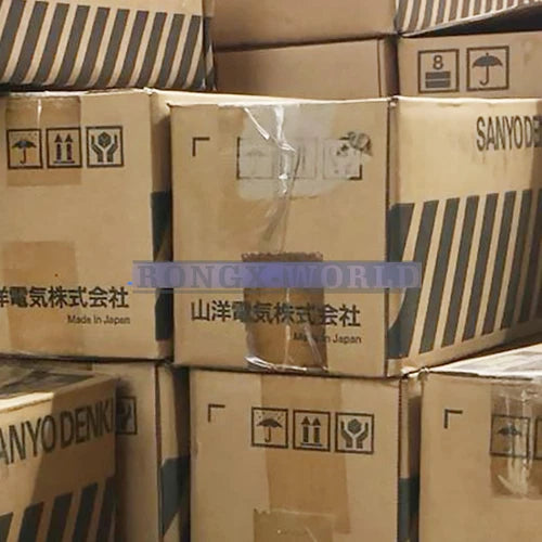 ONE NEW SANYO DENKI SERVO MOTOR R2AA04005FXH00