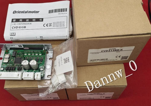 New In Box Vexta Orientalmotor CVD215BR-K Stepping Motor Drive
