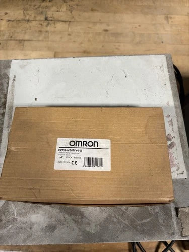 Omron E2Q2-N30MY4-U Proximity Sensor 250V 500mA 65Hz
