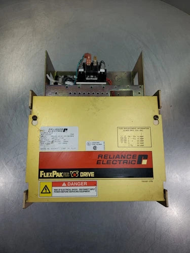 RELIANCE ELECTRIC 14C106 FlexPak PLUS 0.75HP DC Drive.                        4C