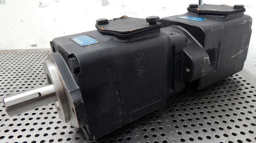 Denison T6ERY0851R00C42A1+T6EY0853R00A1 Fl¨¹gelzellenpumpekombination  - unused -