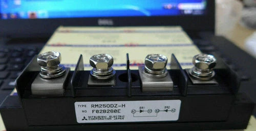 1PCS MITSUBISHI RM250DZ-H RM250DZH MODULE -NEW